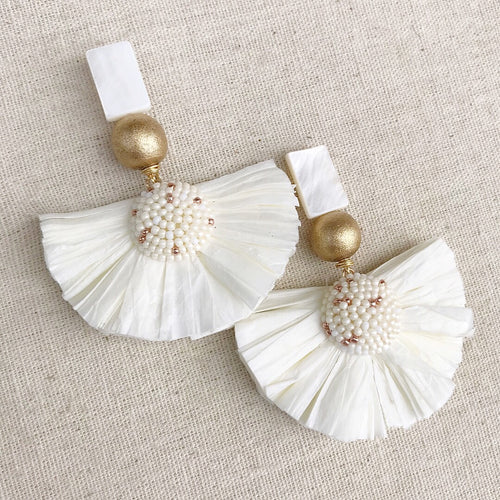 Fan off white earring