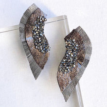 Ella gunmetal Earring